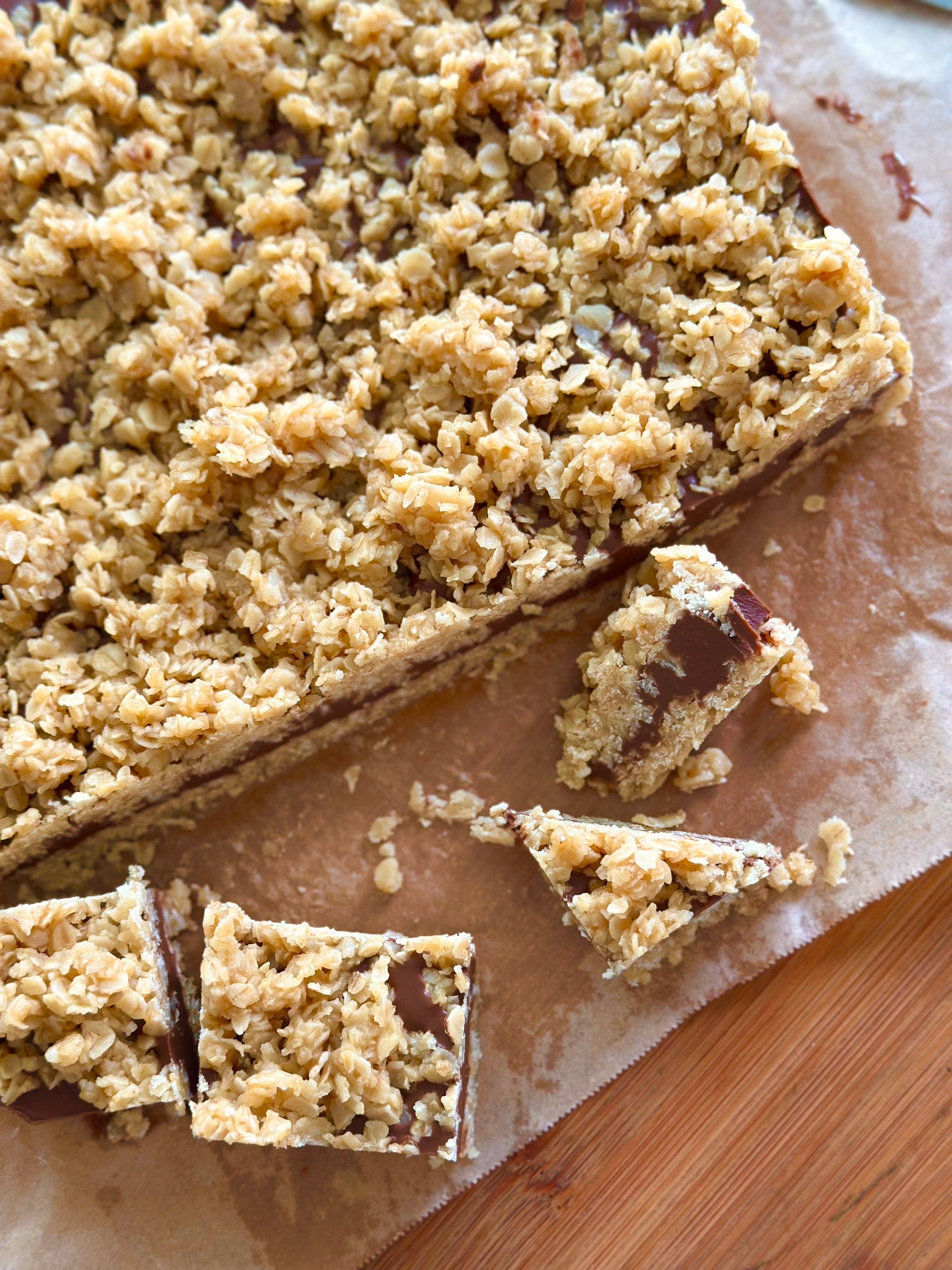 A No Bake Oat Bar - So Easy, So Delish!