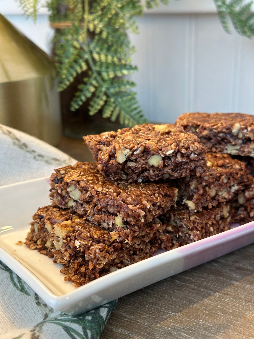 Chocolate Honey Granola - Yes, Please!