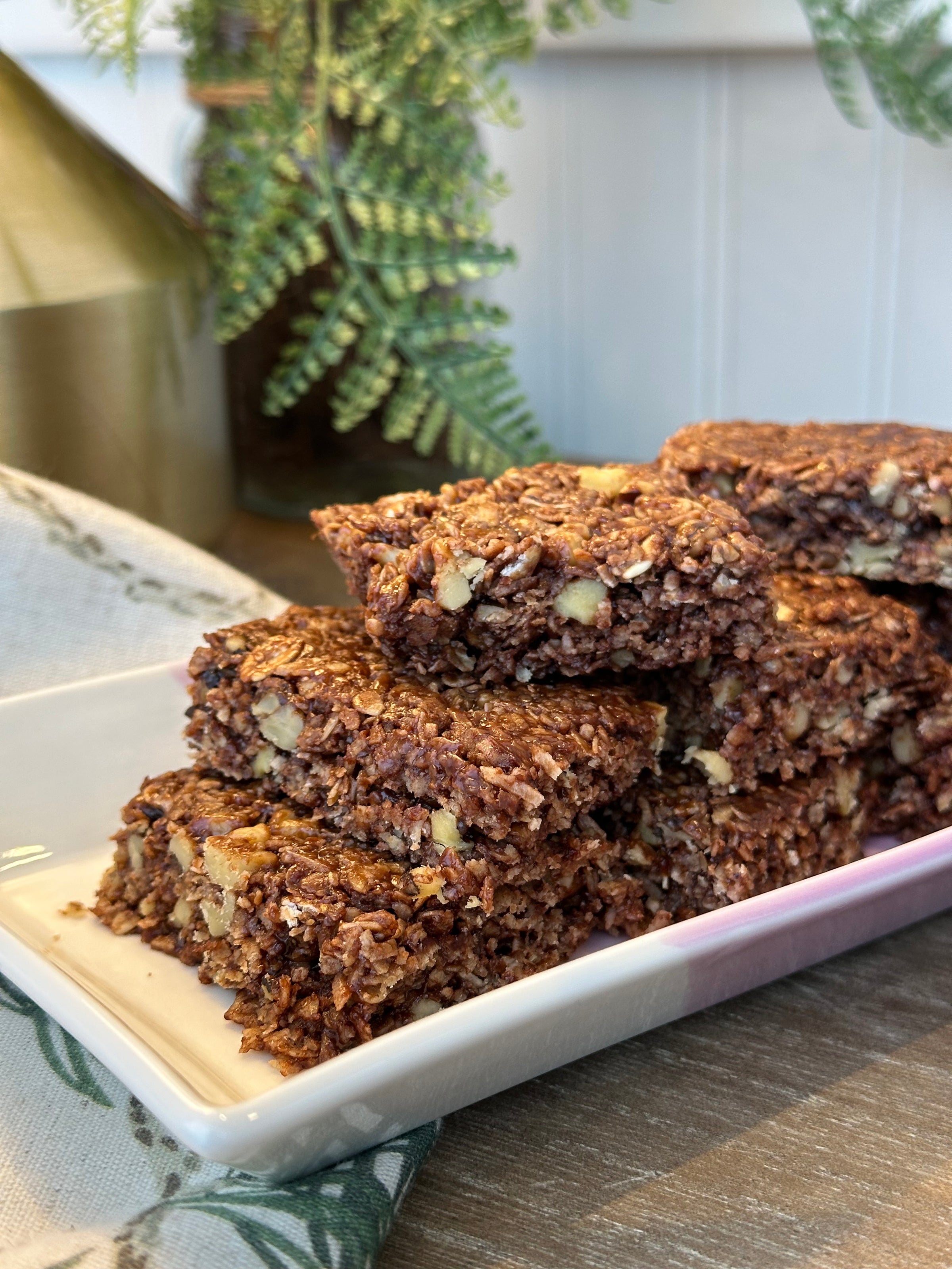 Chocolate Honey Granola - Yes, Please!