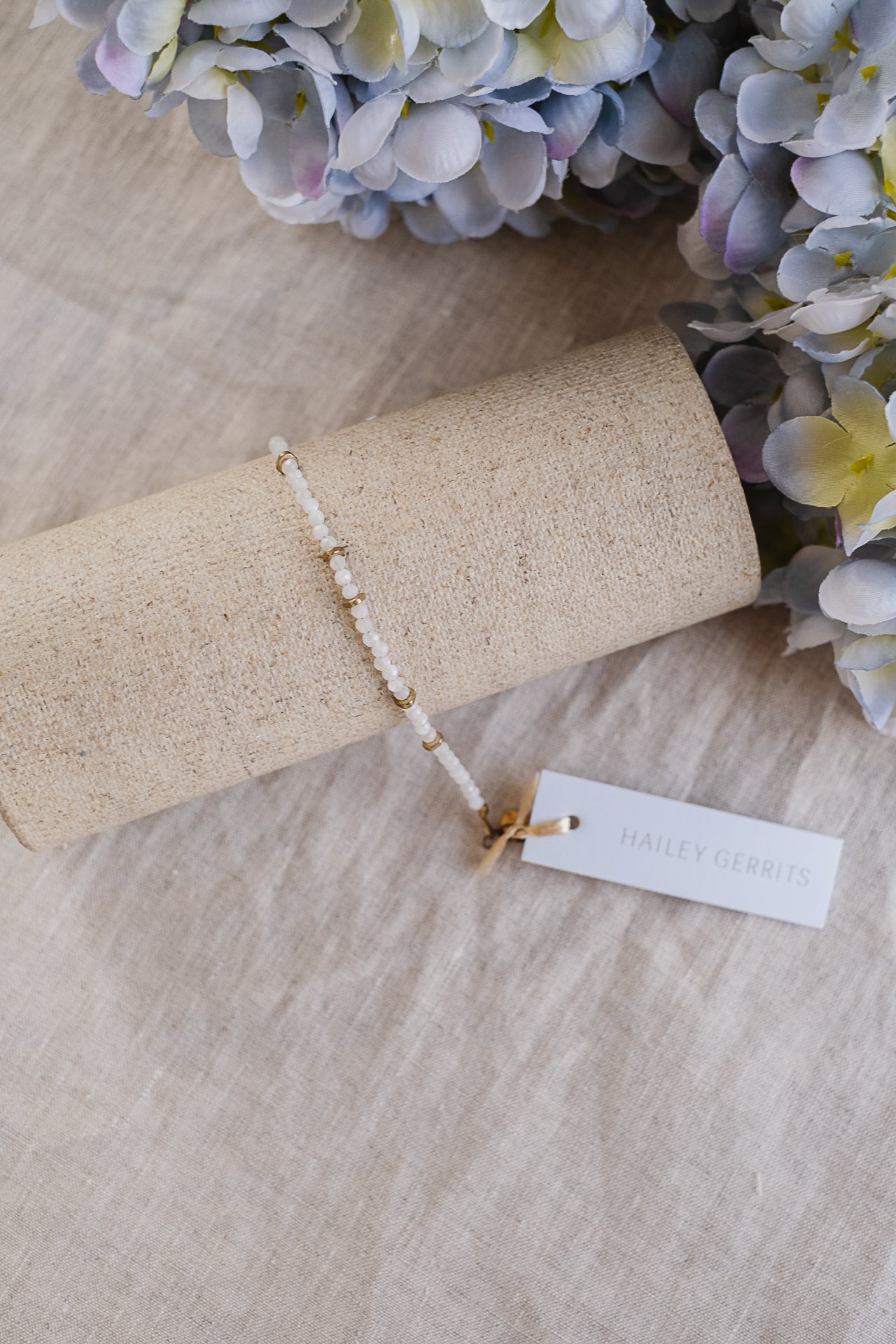 Hailey Gerrits Classic Oso Moonstone Bracelet B06MN