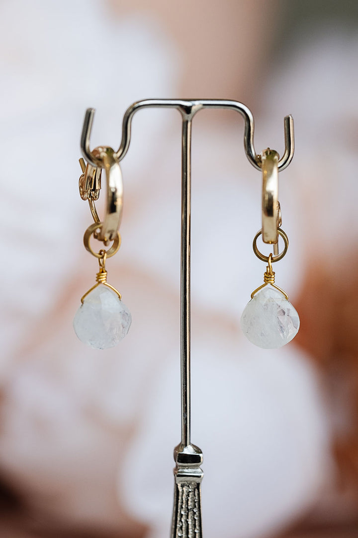 Hailey Gerrits Drake Earring 13mm Moonstone 24E04MNSM