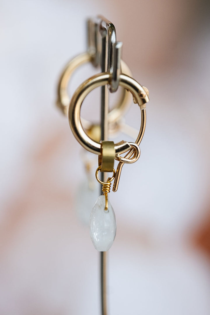 Hailey Gerrits Drake Earring 13mm Moonstone 24E04MNSM