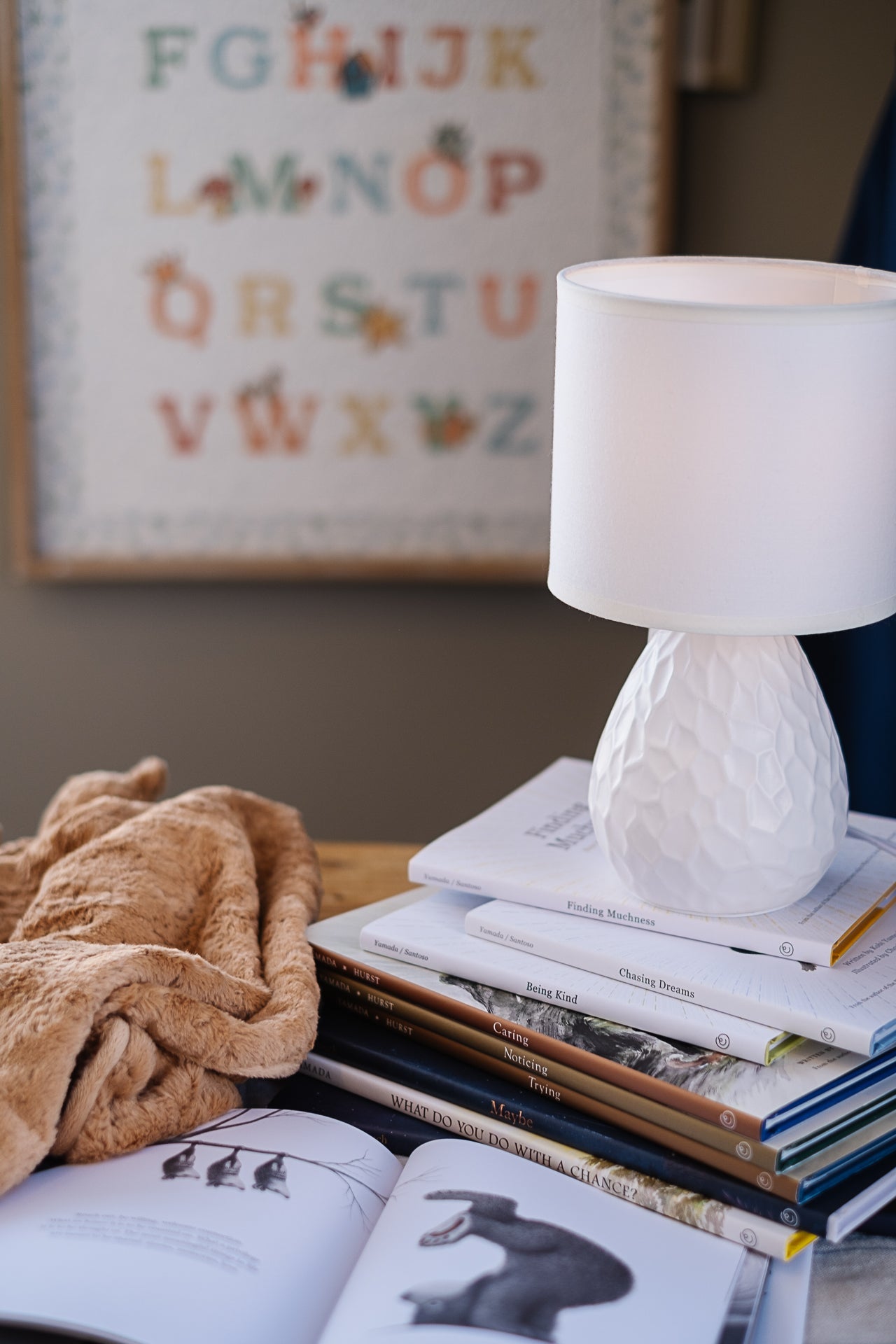 picture of jewelry box with pearl necklace, geodes boxes and bracelets.