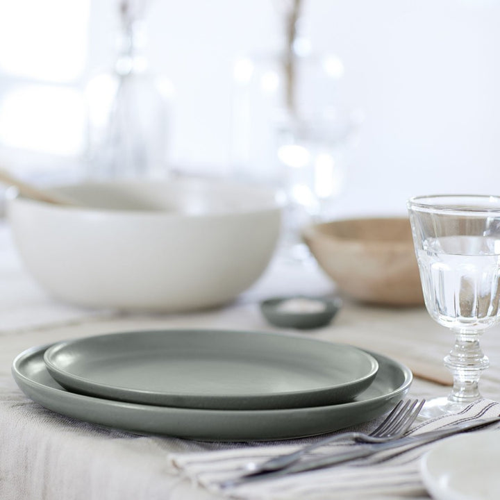 Casafina Pacifica Artichoke Plates