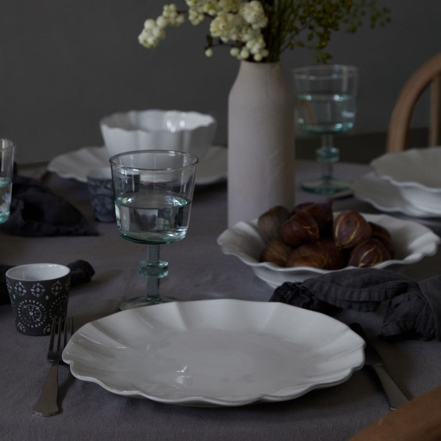 Costa Nova Rosa Plates - White