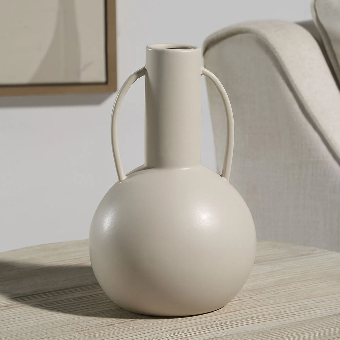 Renwil Corinth Vase  VAS288