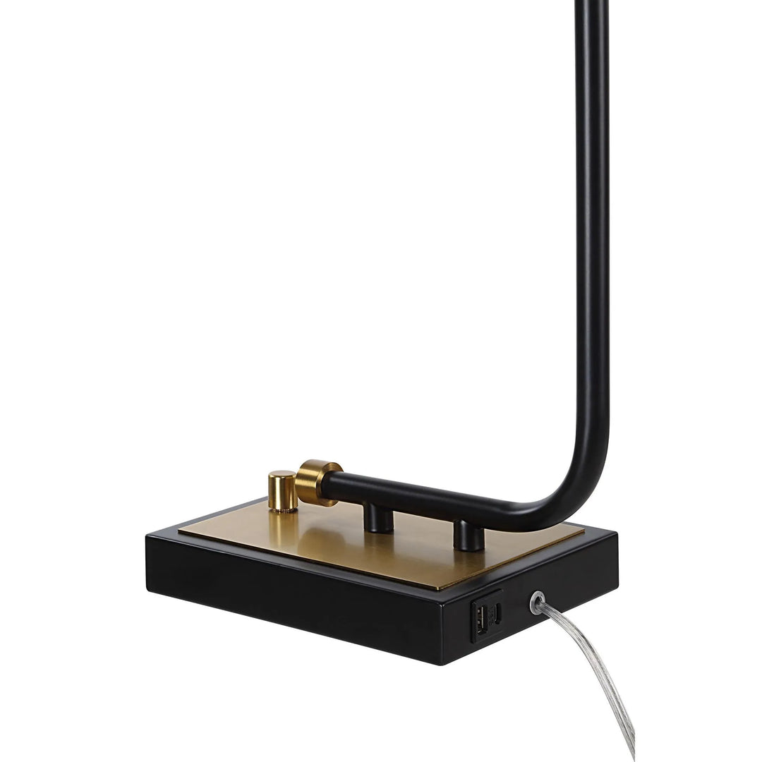 Renwil Table Lamp  LPT1345  Everren Perlato