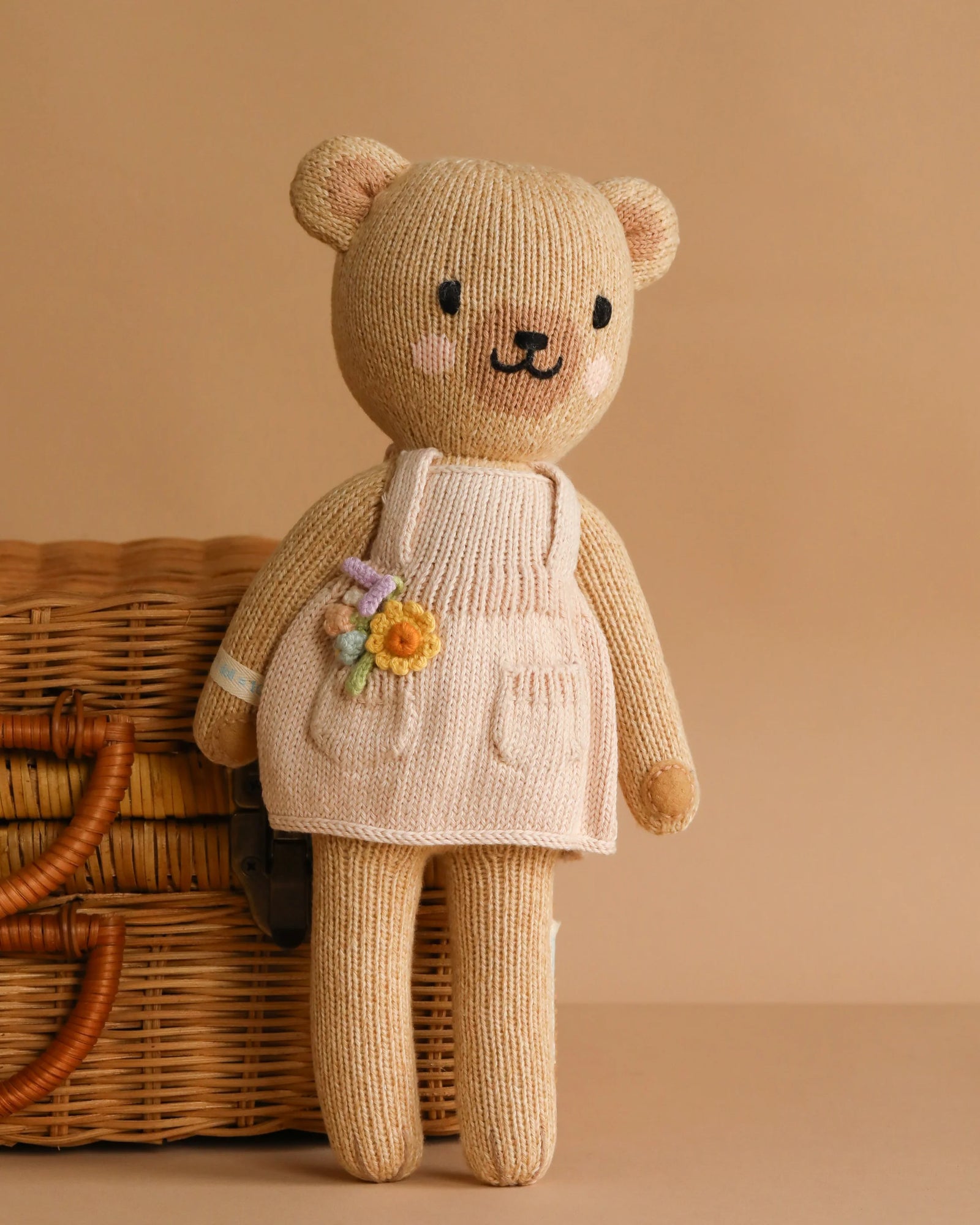 Cuddle + Kind    Goldie the Honey Bear