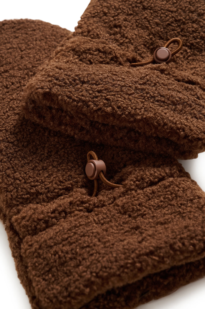 Part Two Saisa Mitt  30309776  Downtown Brown