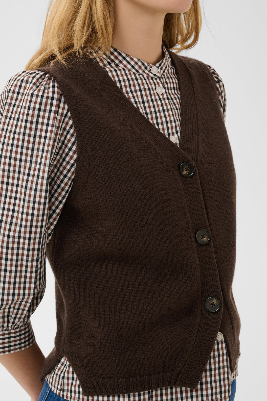 Part Two Sylva Vest 30310052 Mole