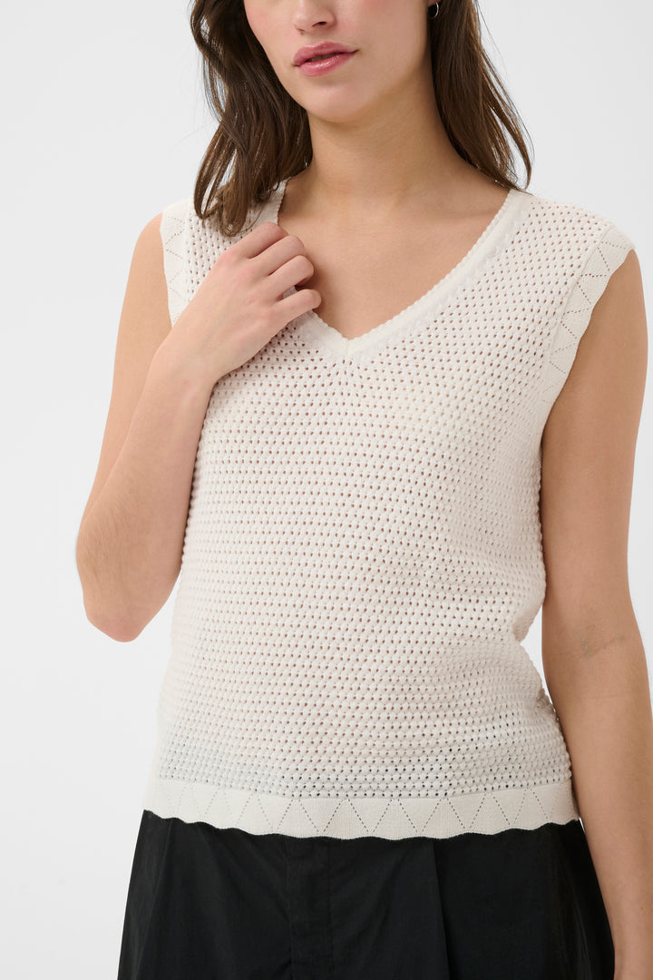 Part Two Bolissa Vest  30310578  Whisper White