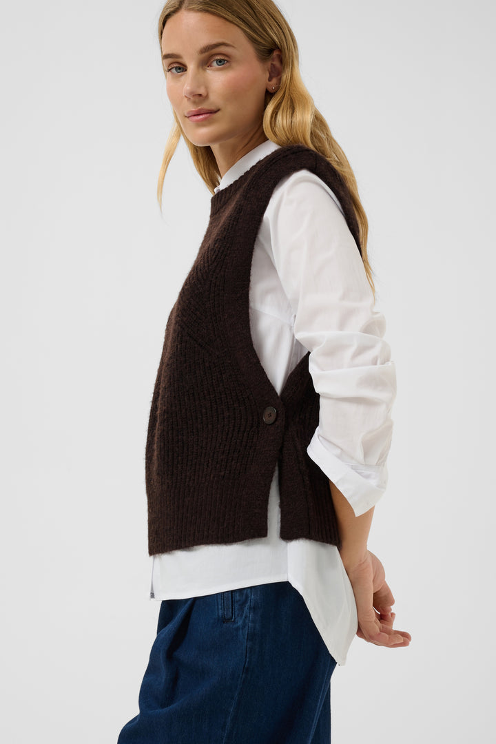 Part Two Charlye Vest  30310831  Mole Melange