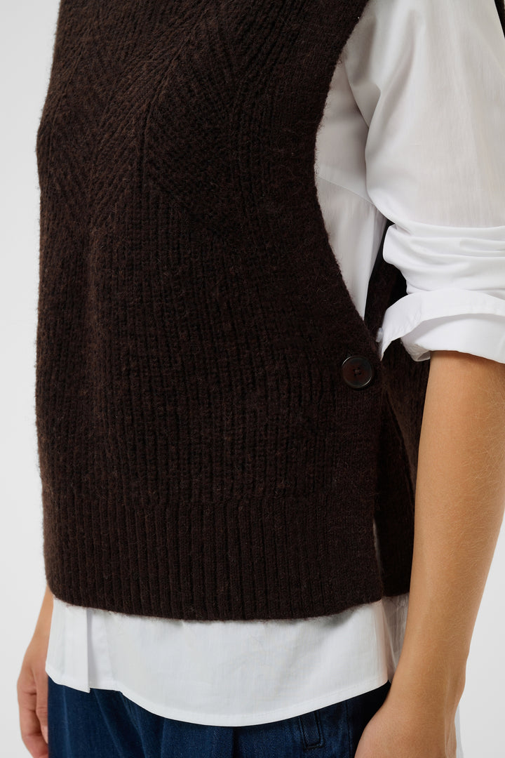 Part Two Charlye Vest  30310831  Mole Melange