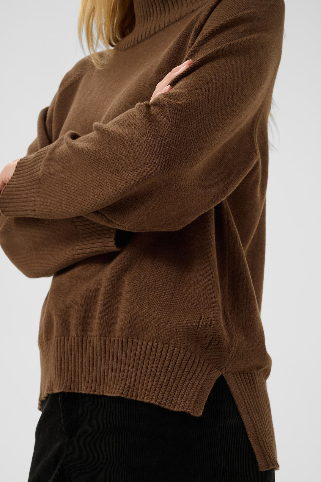 Part Two Chicky V-Neck Pullover Sweater  30310918  Downtown Brown