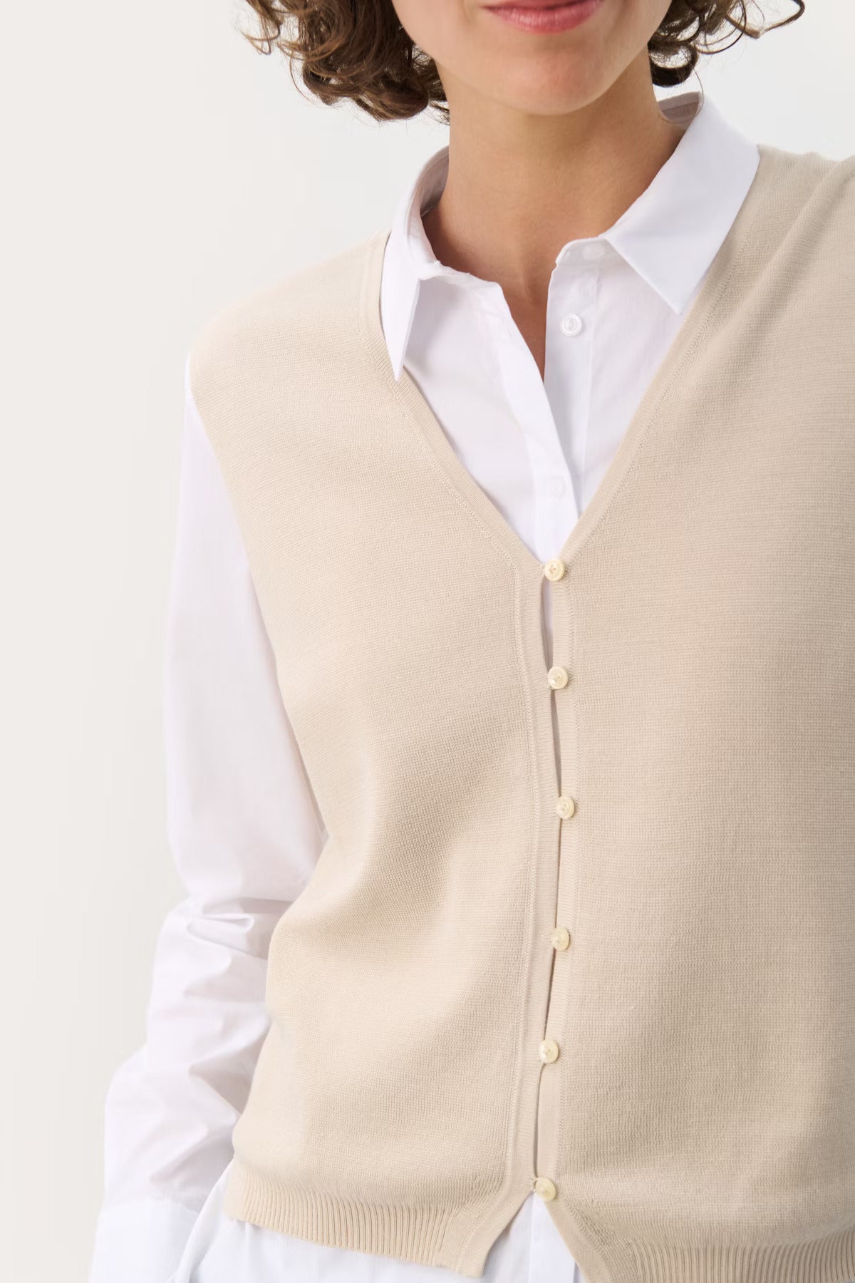 Part Two Natika Vest 30309463 French Oak