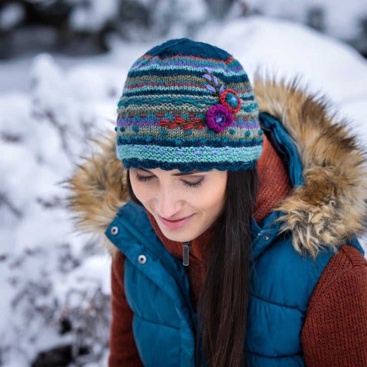 Lost Horizons Lassen Beanie  -  Teal
