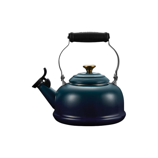 Le Creuset Classic Kettle - Agave - Crocus & Ivy Interiors