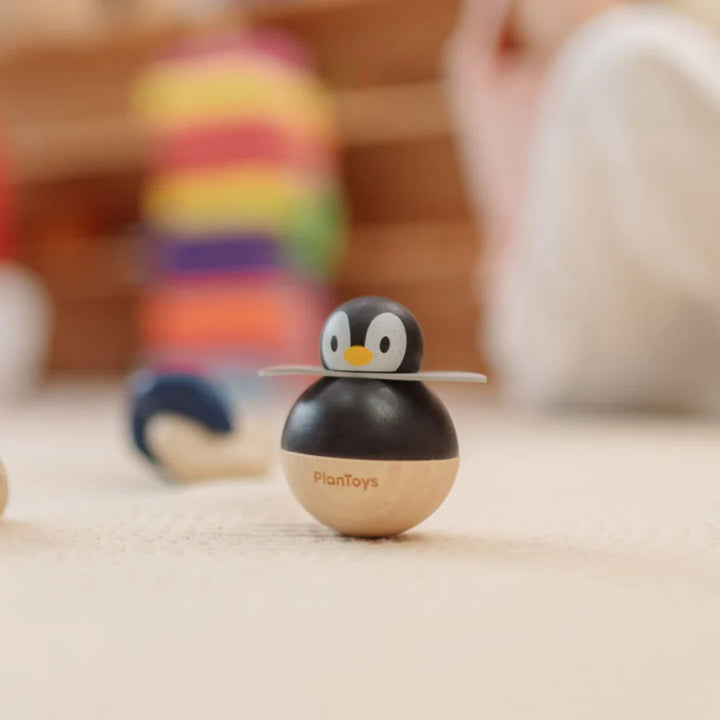 Plan Toys Penquin Wobbler  PT5900