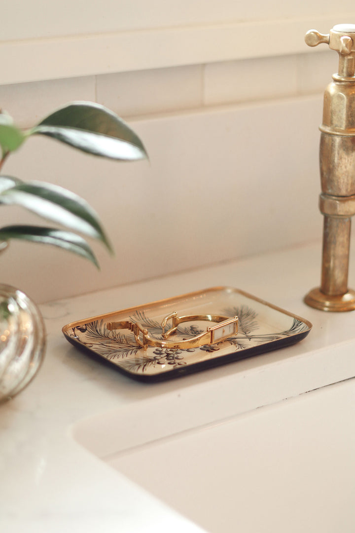 Indaba Winterberry Tray