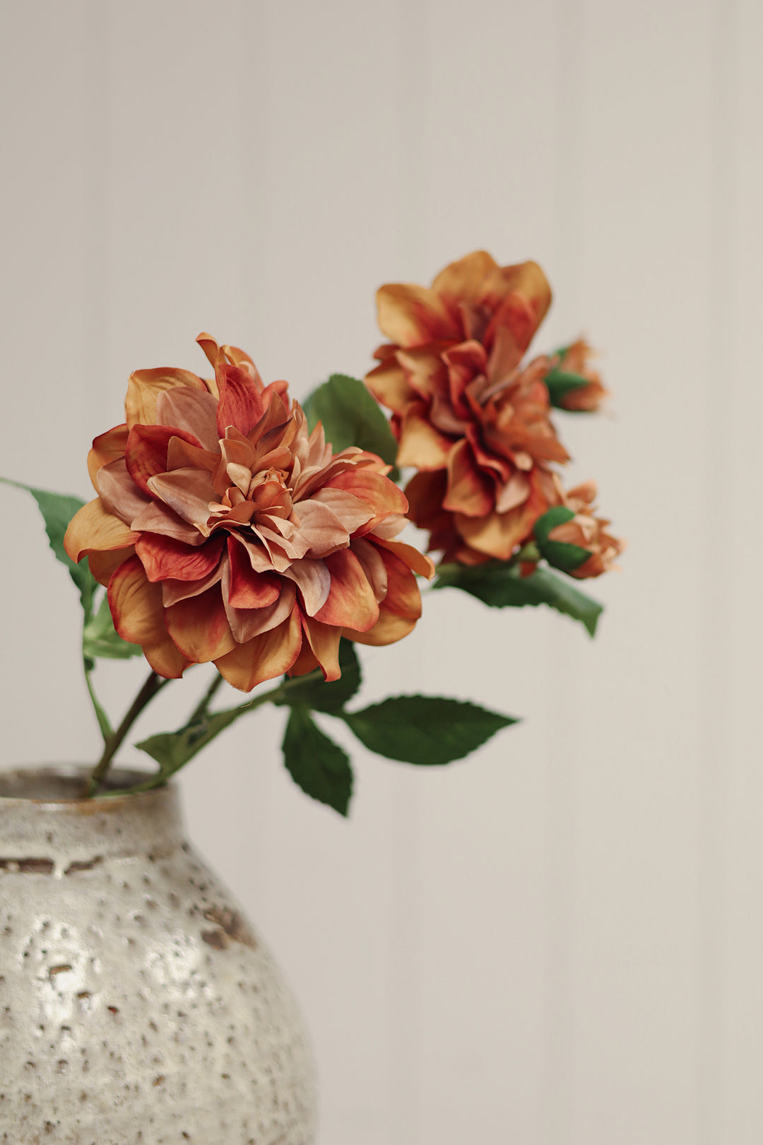 Indaba Dahlia Stem  01-8588  Terracotta