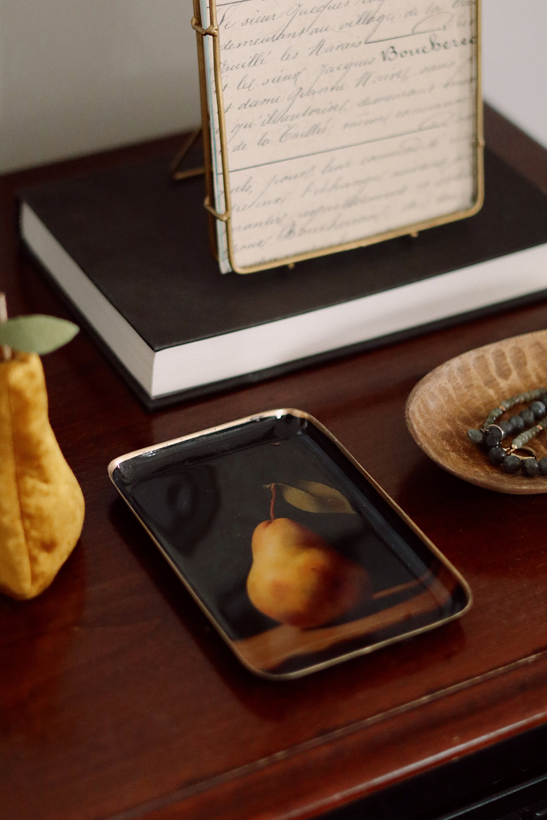 Indaba Pear Still Life Tray 01-8398