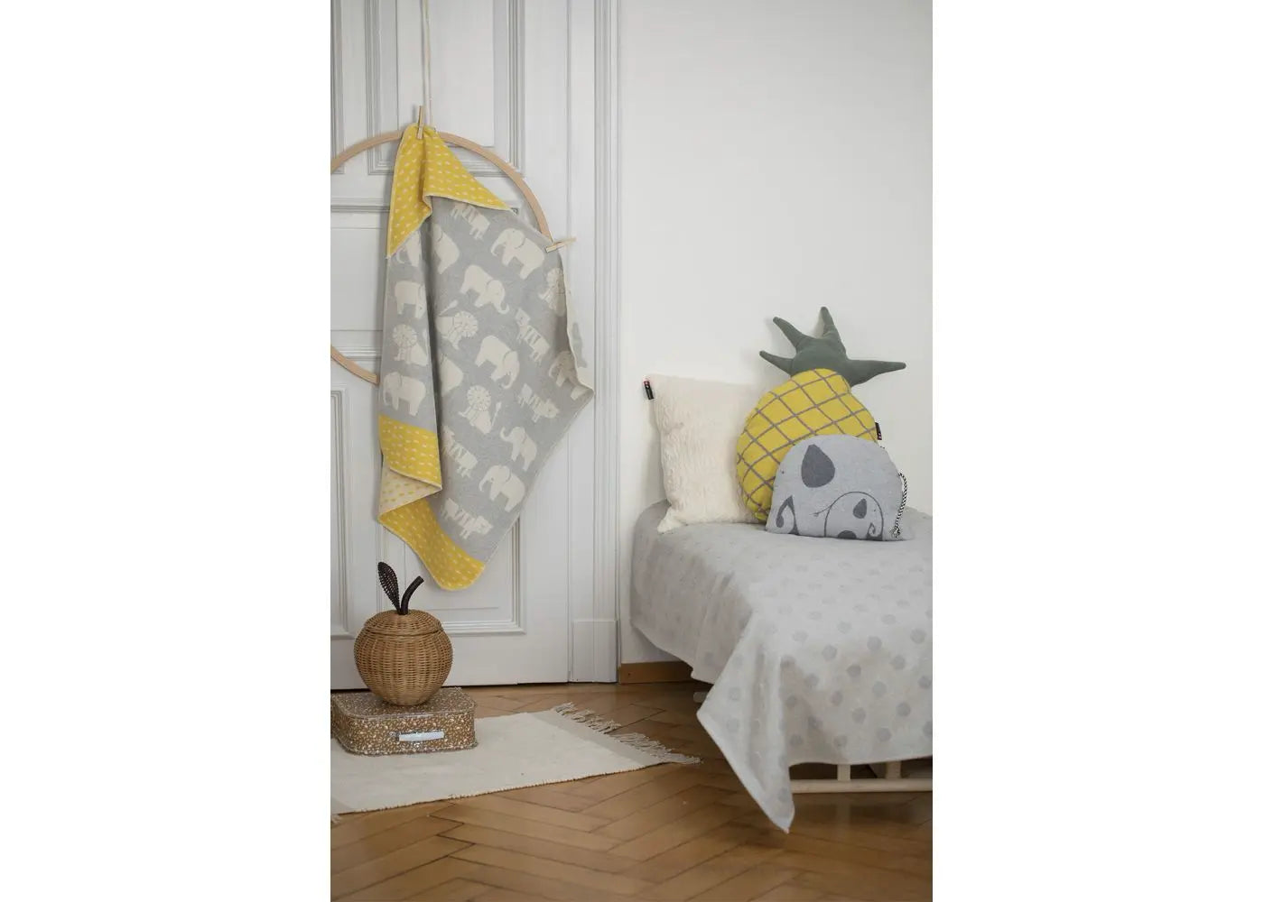 David Fussenegger Juwel Hooded Zoo Blanket  DF67289738  Grey/Yellow *