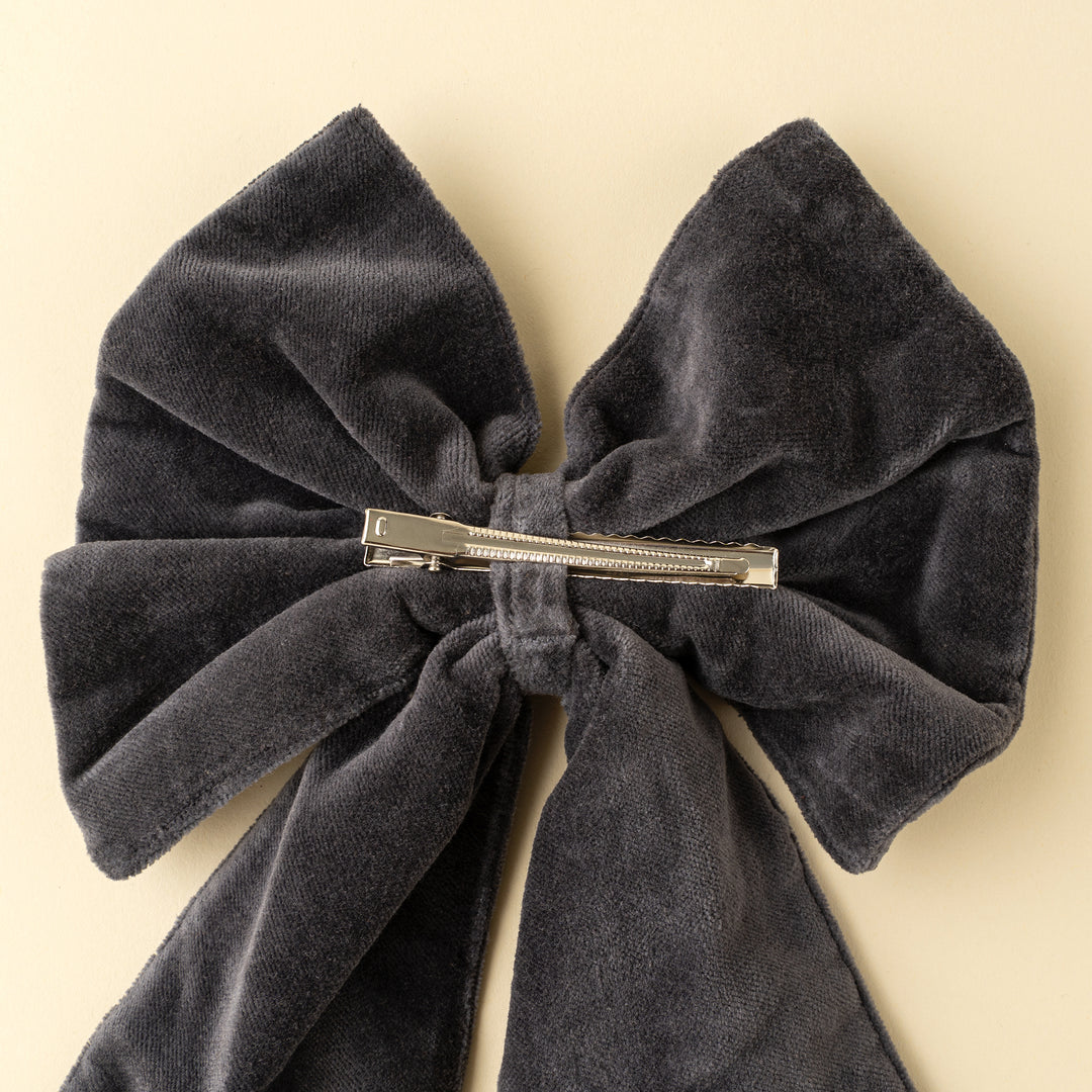 Indaba Velvet Bow Clip 5-2155 Midnight Green