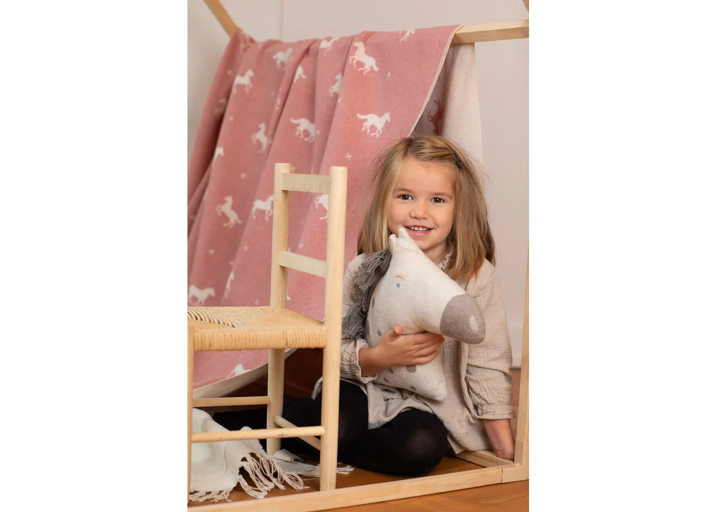 Fussenegger Juwel Kids Blanket  68326740  Rouge Horses Allover