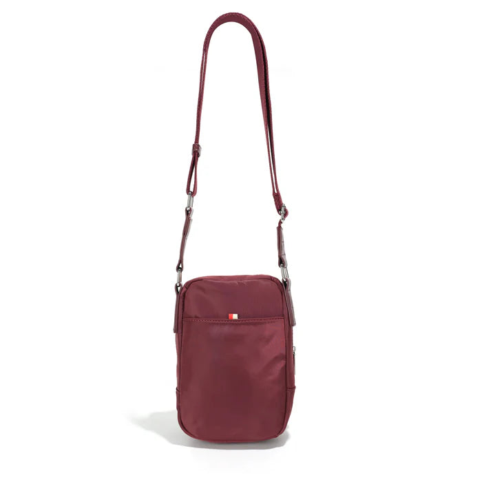 Co Lab Linda Tech Crossbody 6982 Dark Pomegranate