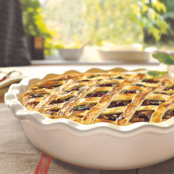 Emile Henry 9" Pie Dish - Argile 6131