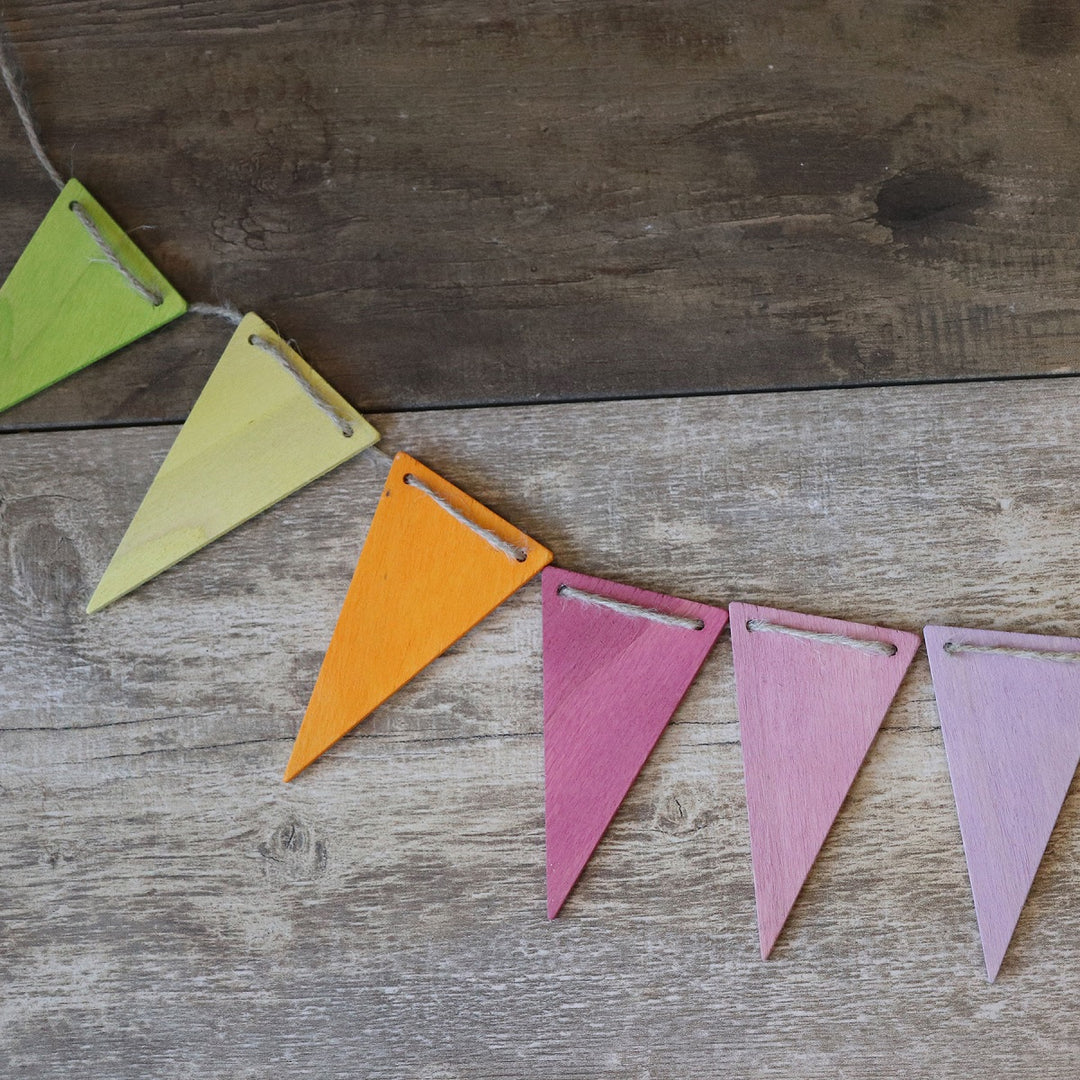 Grimm's Pennant Banner  70246    Pastel