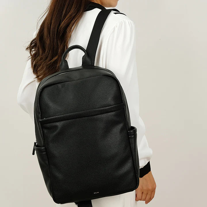 Co Lab Editor's Pick Whitley Backpack 7110 Black