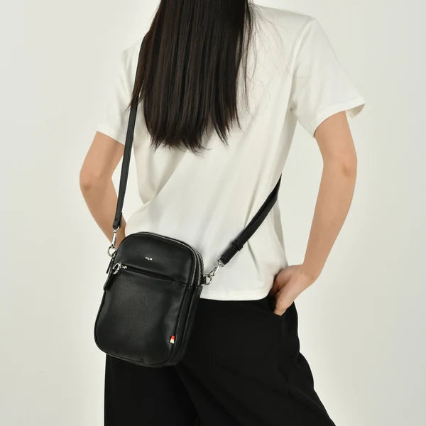 Colab Nicky Crossbody  7407T  Black