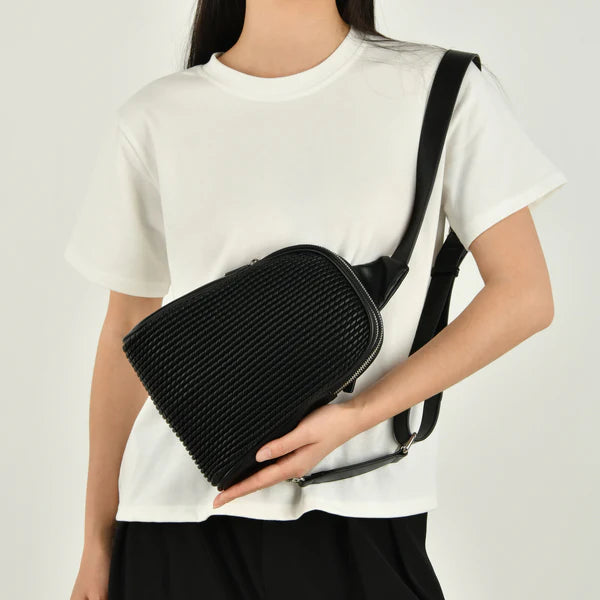 Co-Lab Rory Sling Crossbody 7533 Black