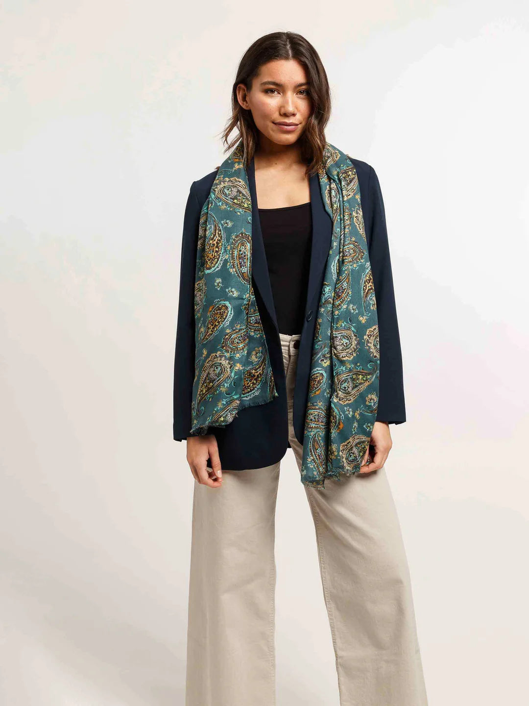 Fraas Scarf with Paisley Print  645030-652 Crystal Teal