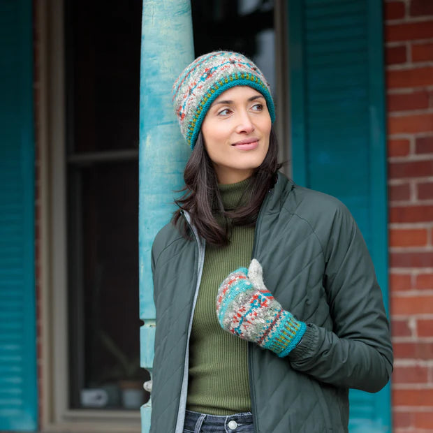 Lost Horizons Jasper Finger Mittens - Aqua