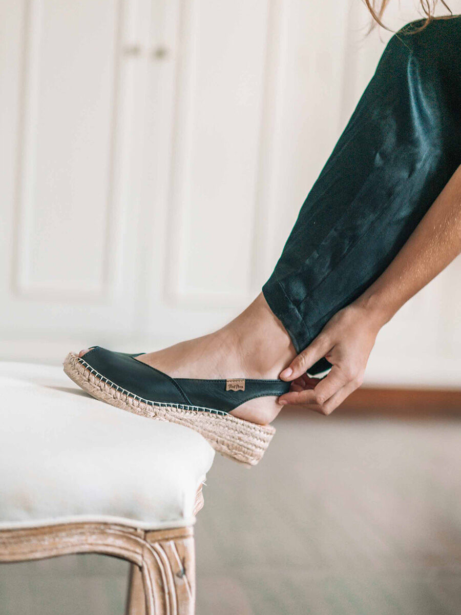 Toni Pons Bernia Black