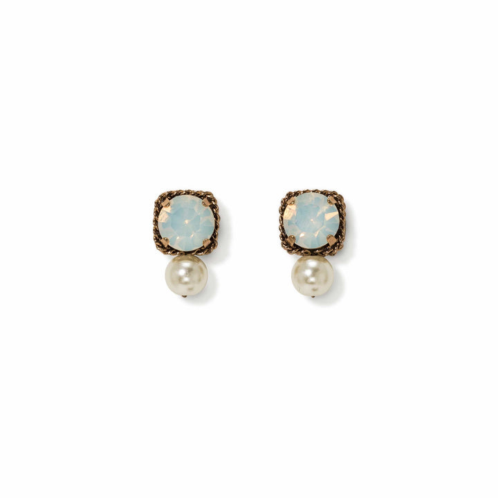 Lover's Tempo Bon Pearl Stud