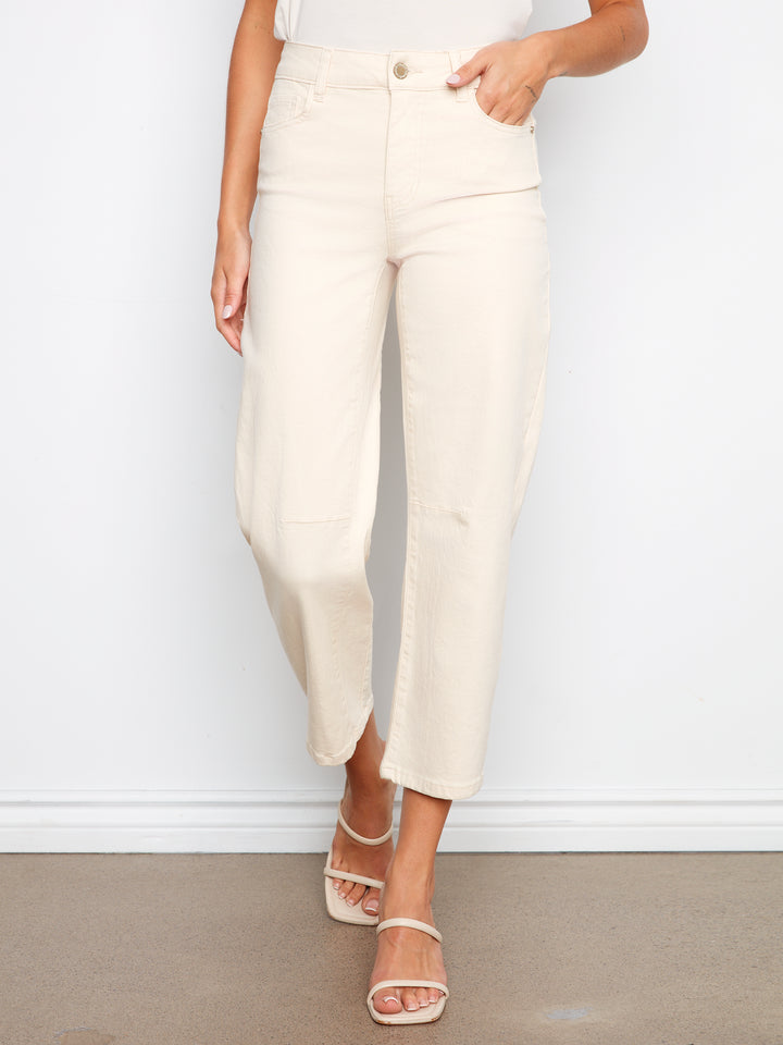 Charlie B Barrel Leg Twill Pant  C5775/604-100  Natural