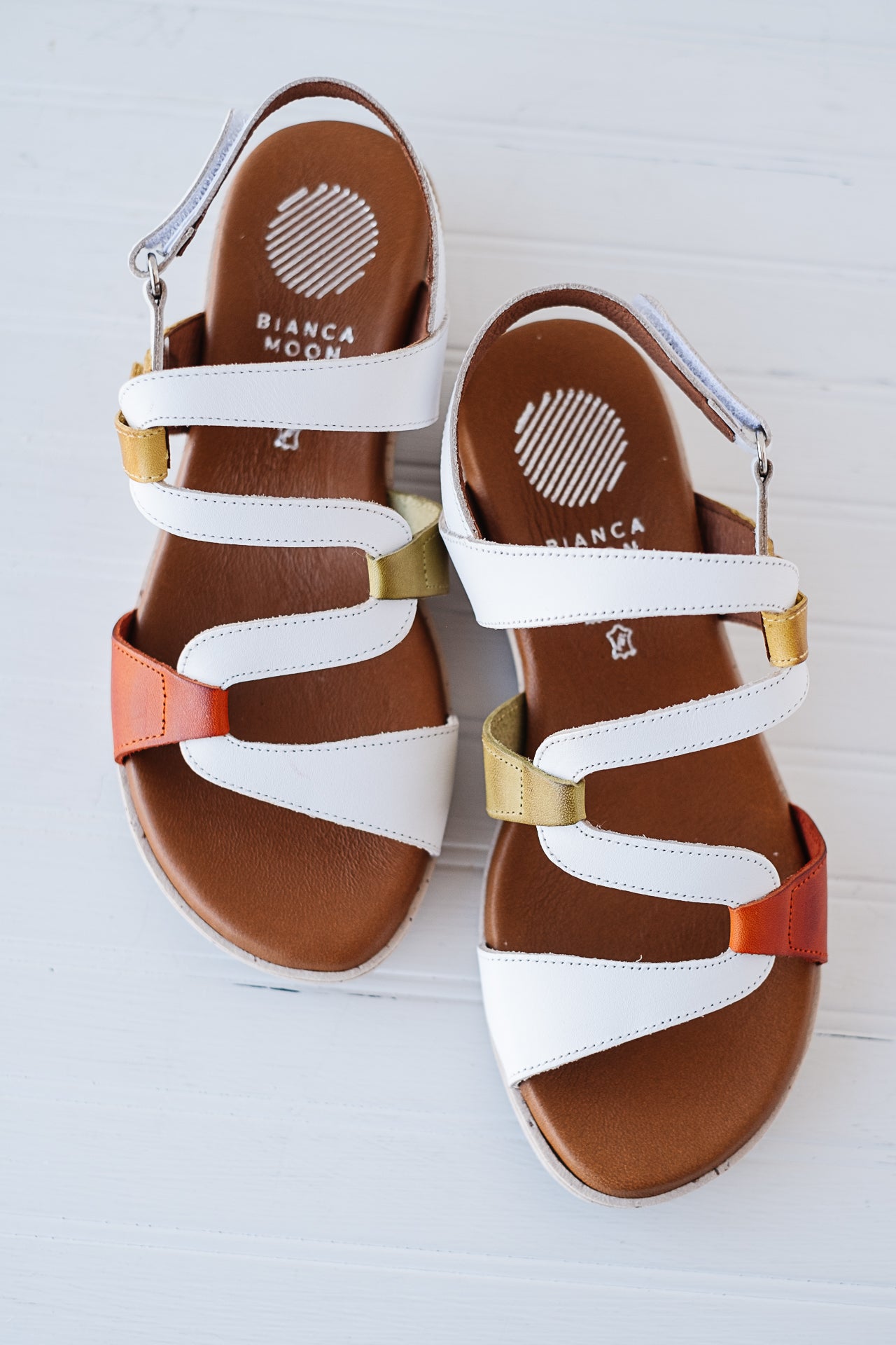 Bianca Moon Libertad 1683 Sandal White*