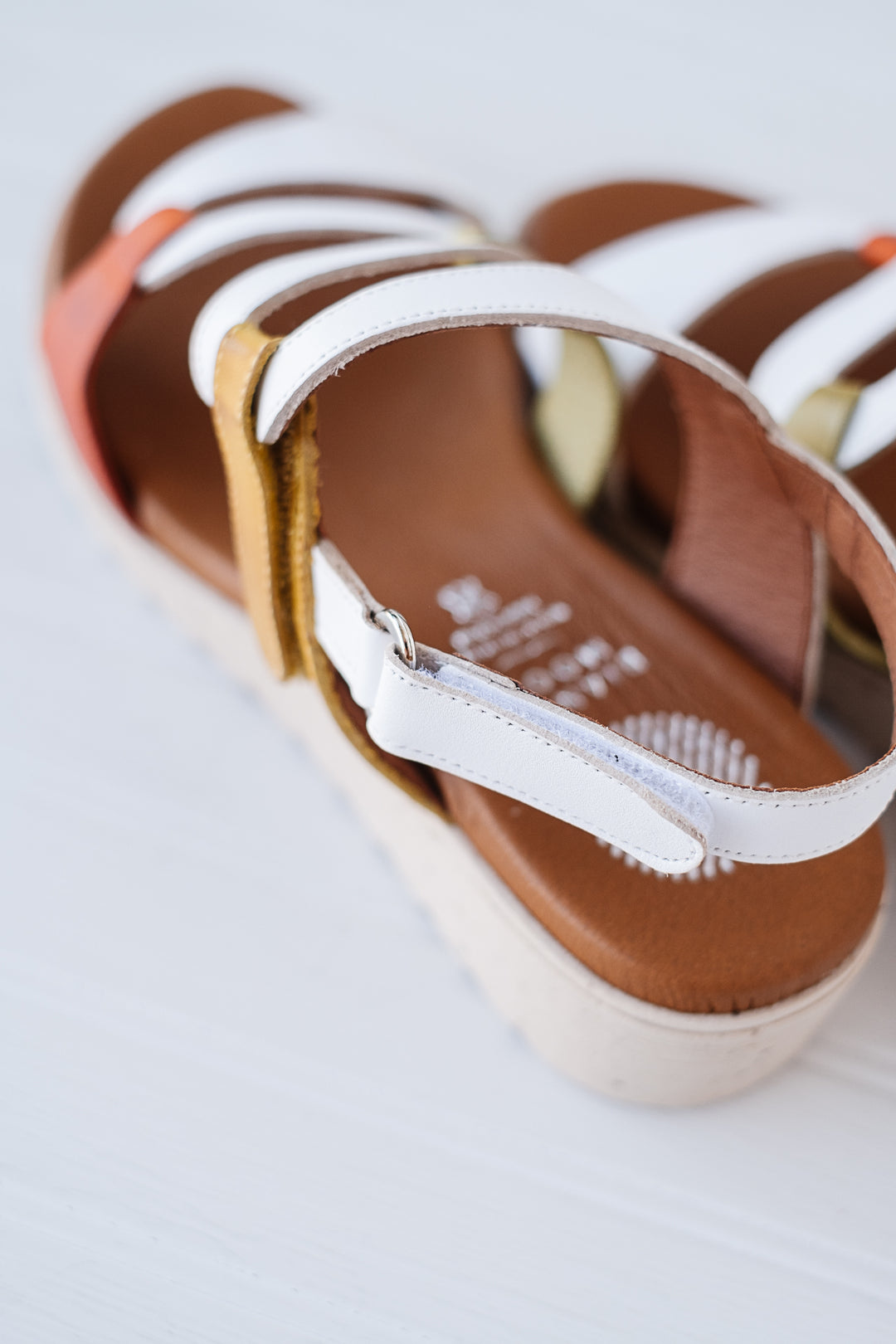 Bianca Moon Libertad 1683 Sandal White*