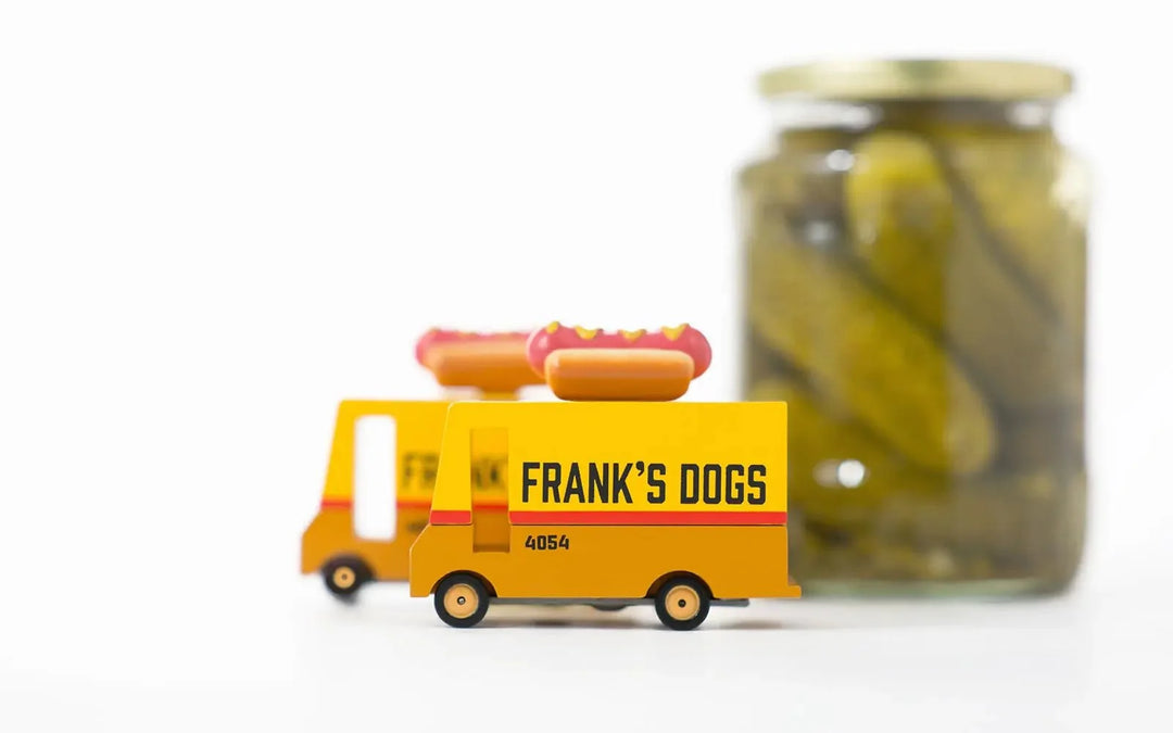 Candylab Candyvan Hotdog Van   F171