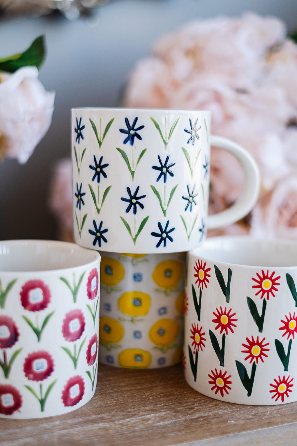 Hazel Mazel Mug with Flowers HM0172