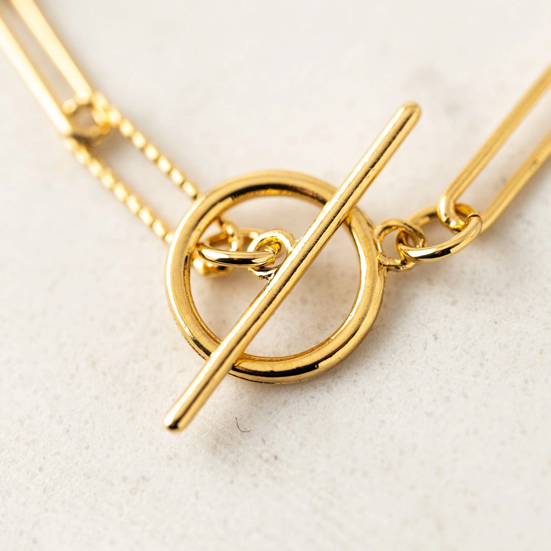 Lovers Tempo Dainty Paperclip Toggle Bracelet