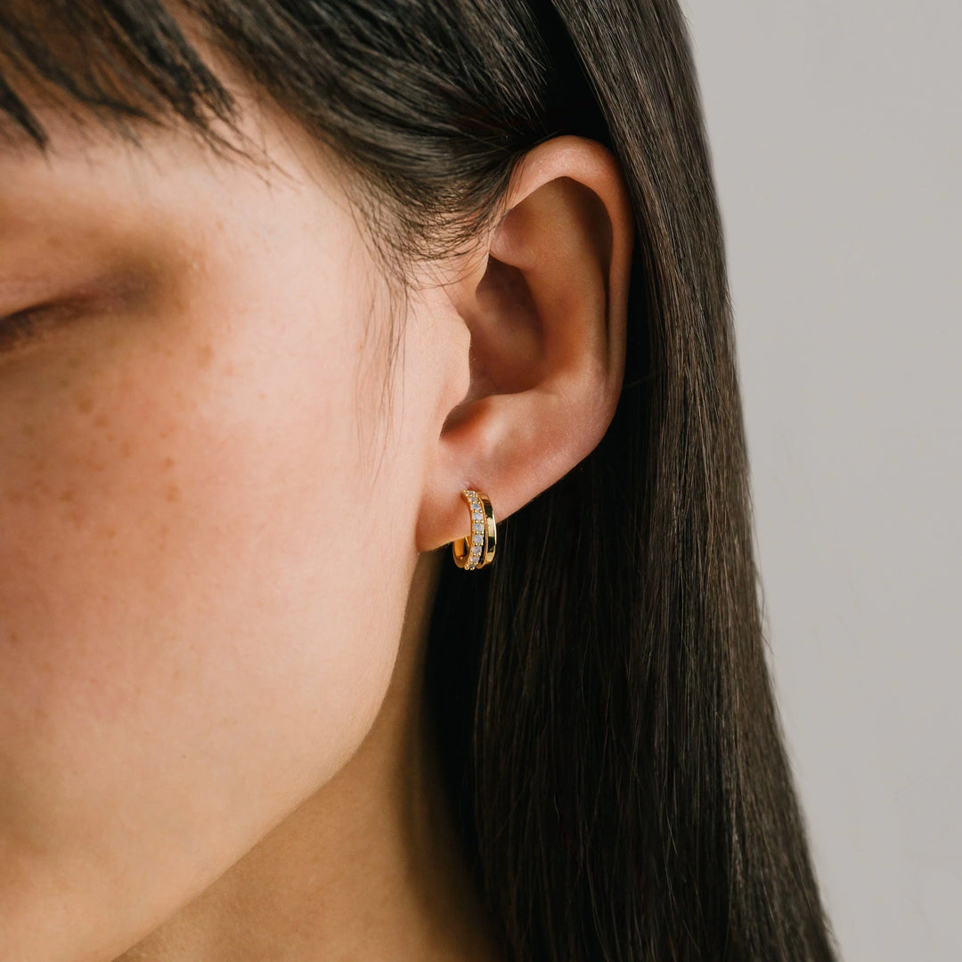 Lover's Tempo Dewdrop Hoop Earring Gold