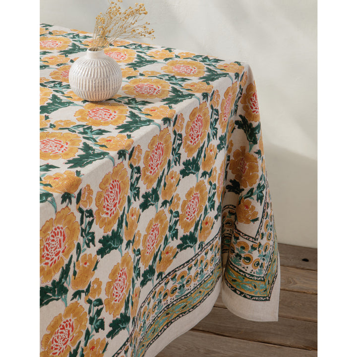Danica Tablecloth - Goldenrise