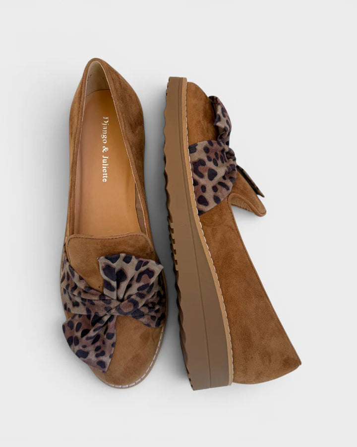 Django & Juliette Oclem Lt Choc Leopard