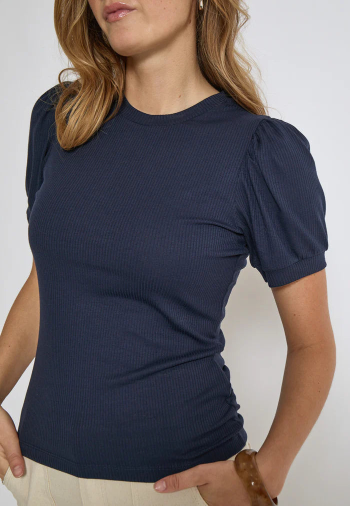 Minus Johanna Tee MI3810 Black Iris