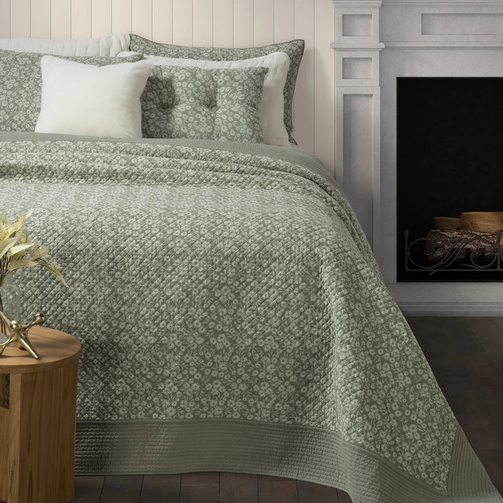 Brunelli Maggie Green Quilt Set