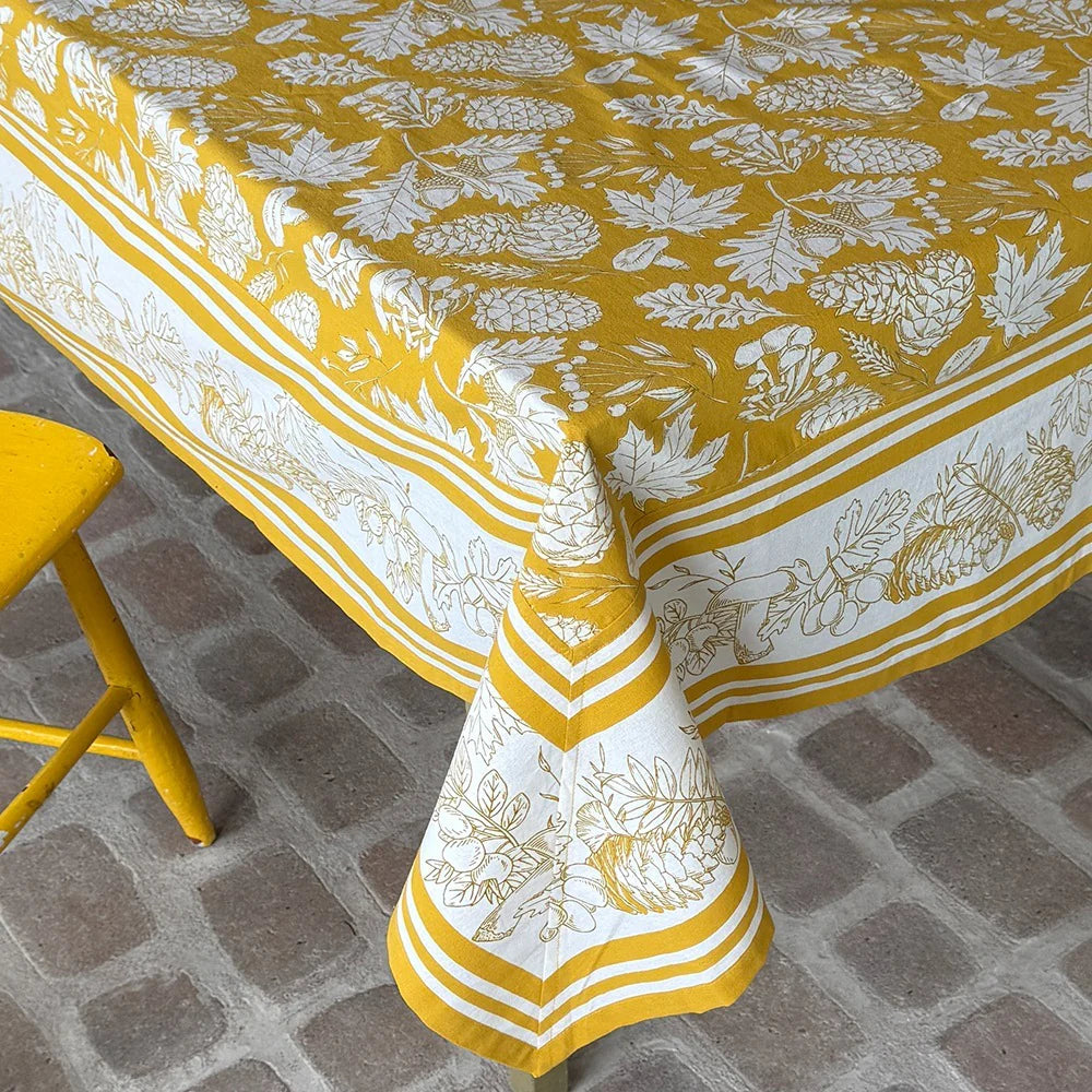 Mahogany Tablecloth  -  Fallscape